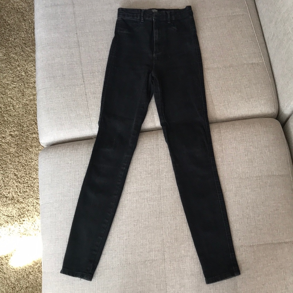 High waisted black jeans